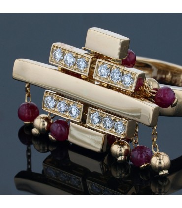 Cartier Baiser du Dragon gold, diamonds and rubies ring