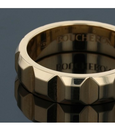 Boucheron Clou de Paris gold ring