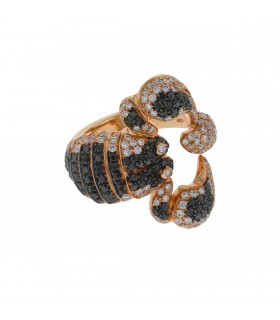 Roberto Coin diamonds and gold ring