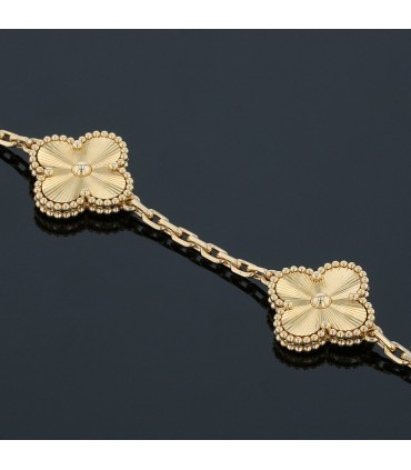 Van Cleef & Arpels Vintage Alhambra gold bracelet