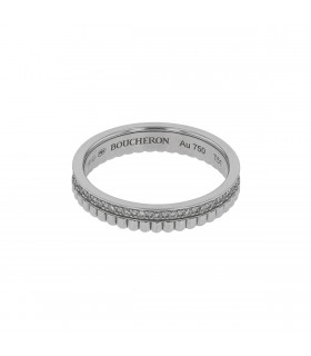 Boucheron Quatre diamonds and gold ring