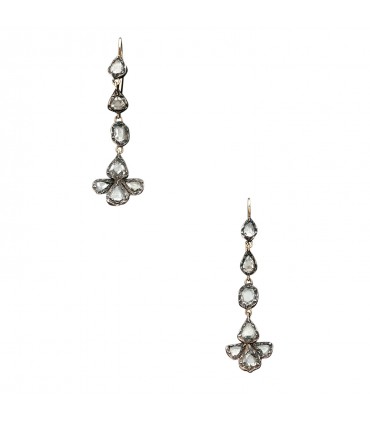 Boucles d’oreilles or, argent et diamants