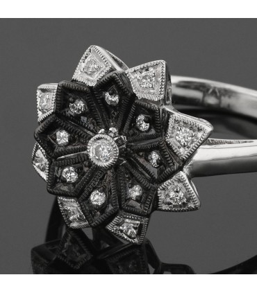 Gold and diamonds ring