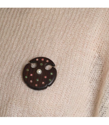 Broche bois, or, perle, pierres fines