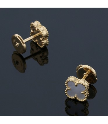 Boucles d’oreilles Van Cleef & Arpels Sweet Alhambra