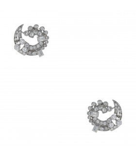 Diamonds and gold earrings