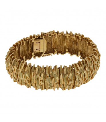 Gold bracelet