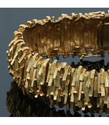 Gold bracelet