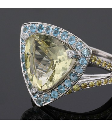 Mauboussin Tellement Subtile pour moi prasiolite, topazes and gold ring
