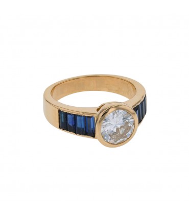 Diamond, sapphires and gold ring