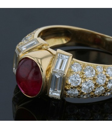 Bague or, rubis, diamants