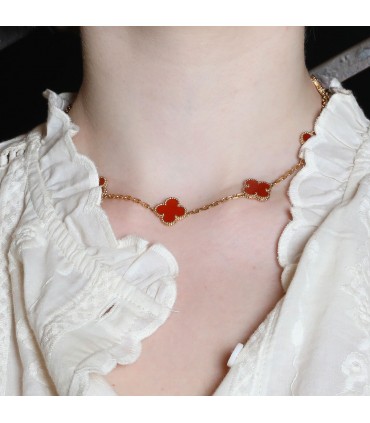 Van Cleef & Arpels Vintage Alhambra carnelian and gold necklace