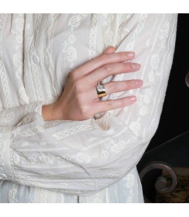 Dinh Van Anthéa diamonds and gold ring