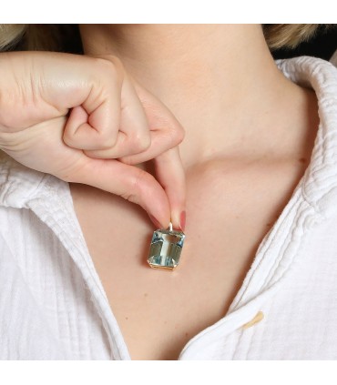 Pendentif or, aigue-marine