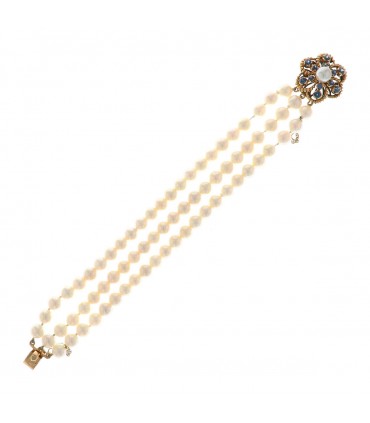 Sapphires, cultured pearls and gold bracelet