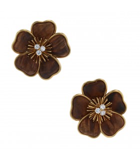 Van Cleef & Arpels Clématite wood, diamonds and gold earrings