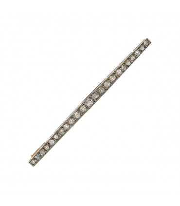 Platinum, gold and diamonds brooch