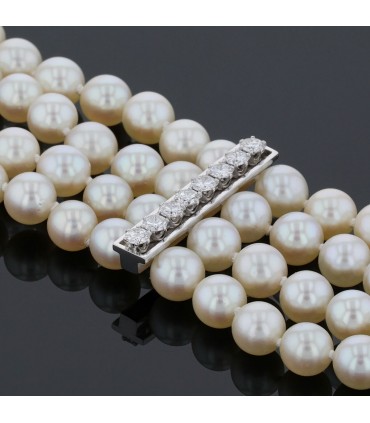 Cultured pearls, diamonds and gold bracelet
