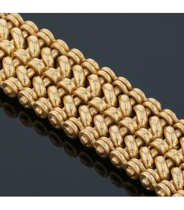 Gold bracelet