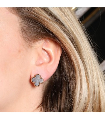 Boucles d’oreilles Van Cleef & Arpels Vintage Alhambra