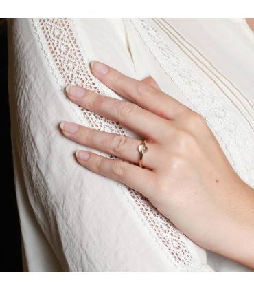 Pomellato M’ama non M’ama moonstone and gold ring