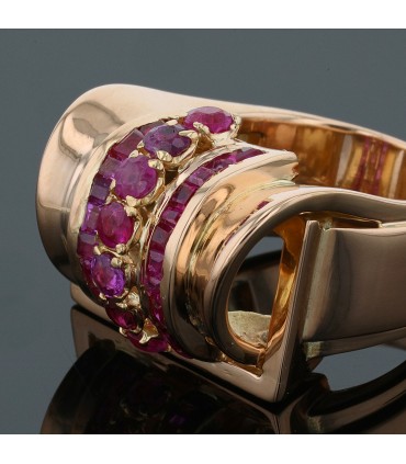 Gold and rubies ring
