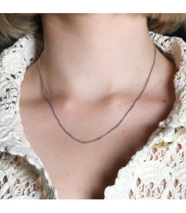 Gold necklace