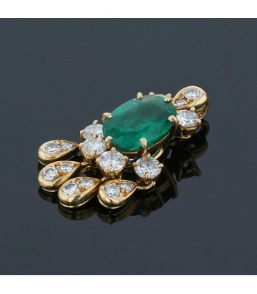 Van Cleef & Arpels emerald, diamonds and gold pendant