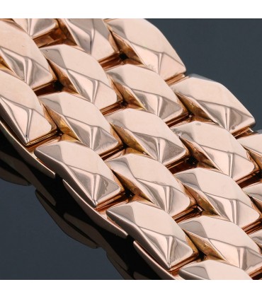 Gold bracelet