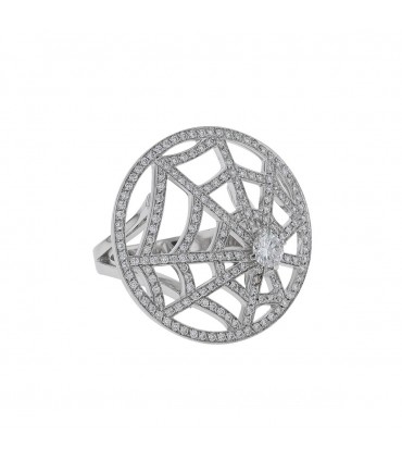 Chaumet Attrape-Moi Si Tu M’aimes diamonds and gold ring