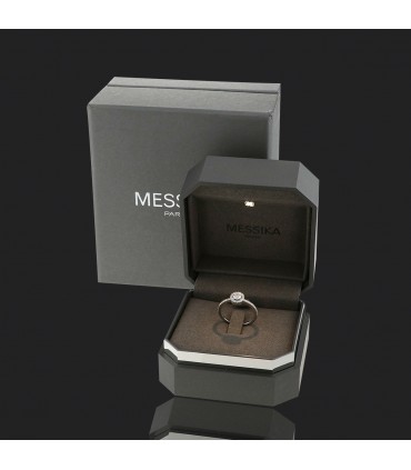 Messika Solitaire M-Love diamonds and gold ring
