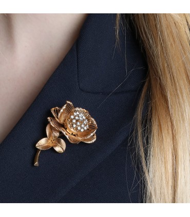 Mellerio Diamonds and 18k gold brooch