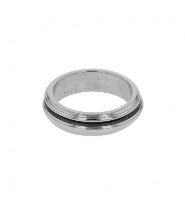 Piaget Possession gold ring