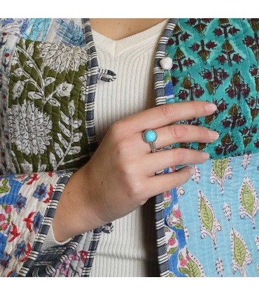 Van Cleef & Arpels Perlée turquoise and gold ring