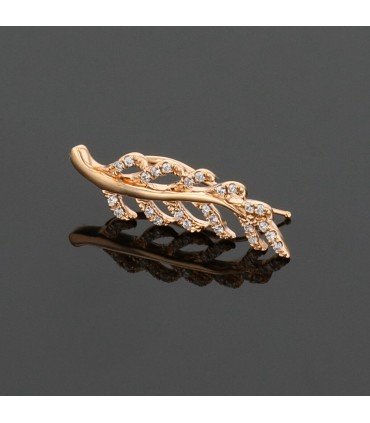 Djula Plume diamonds and gold earring