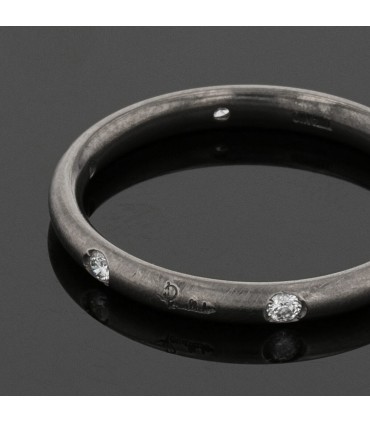 Pomellato Lucciole diamonds and titanium ring
