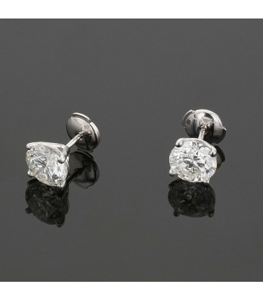 Diamonds and gold earrings