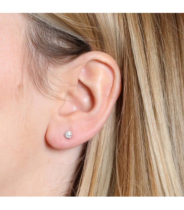 Mauboussin Mon Premier Pas d’Amour diamonds and gold earrings