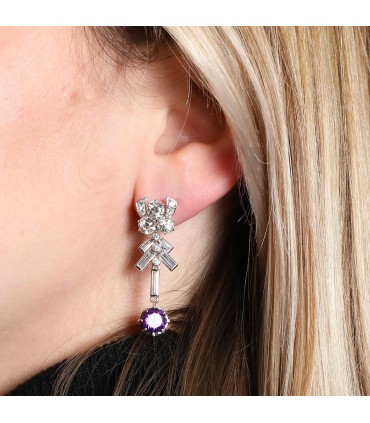 Boucles d’oreilles or, diamants, améthystes