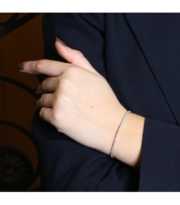 Messika Skinny diamonds and gold bracelet