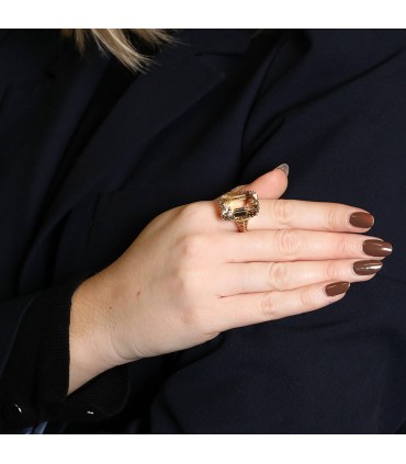 Citrine and gold ring