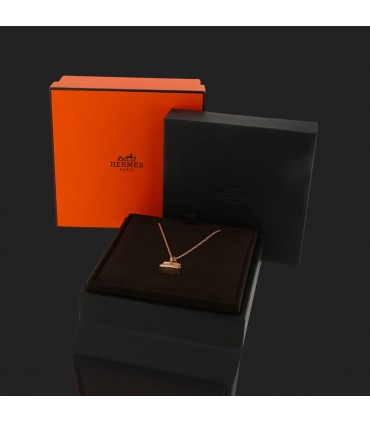 Hermès Amulettes Kelly diamonds and gold necklace