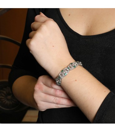 Bracelet platine, diamants, émeraudes
