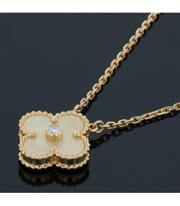 Van Cleef & Arpels Vintage Alhambra mother-of-pearl, diamond and gold necklace
