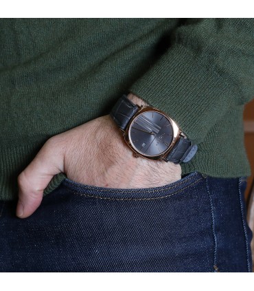 Chaumet Dandy gold watch