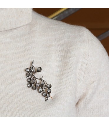 Broche or, argent, diamants