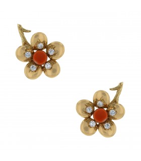 Chaumet coral, diamonds and gold earrings