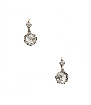 Boucles d’oreilles or et diamants