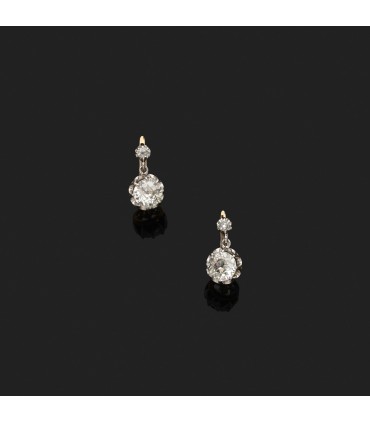 Boucles d’oreilles or et diamants