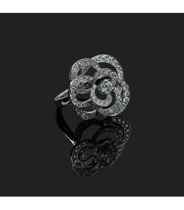 Bague Chanel Camélia